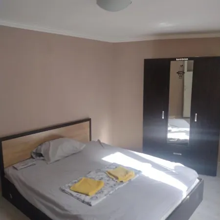 за гости иречек * 瓦爾納