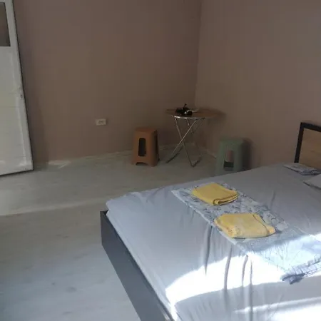 за гости иречек * 瓦爾納